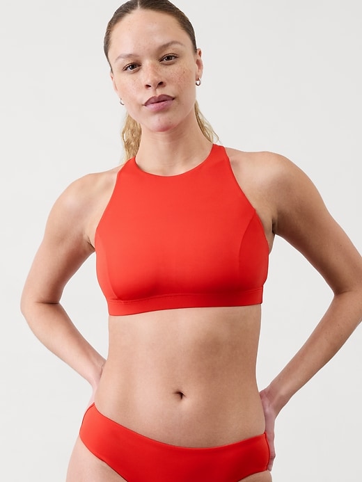 Shop Athleta for Women's Yoga Clothing, Technical Athletic