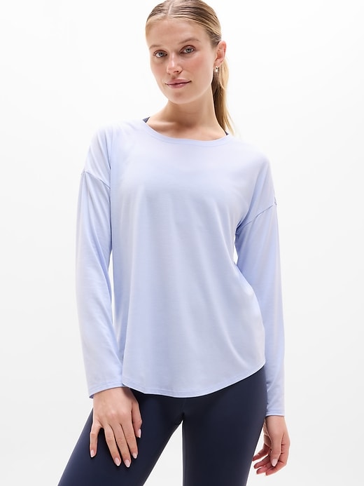 Move With Ease Top