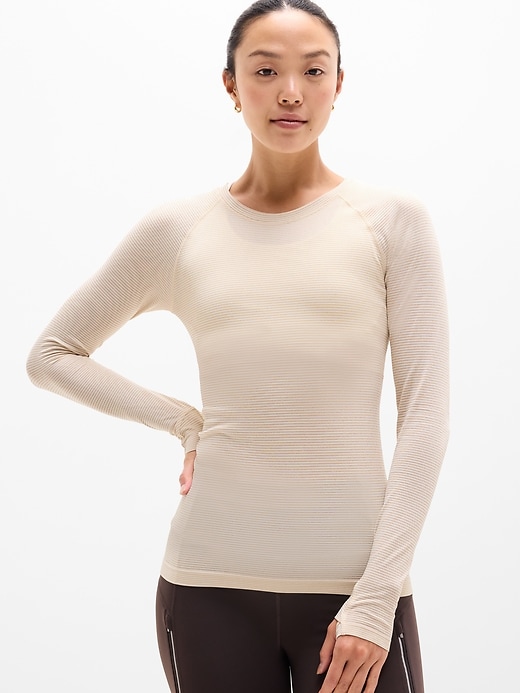 Momentum Seamless Top