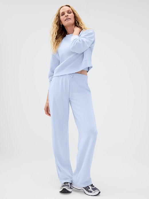 Seasoft Mid Rise Straight Pant