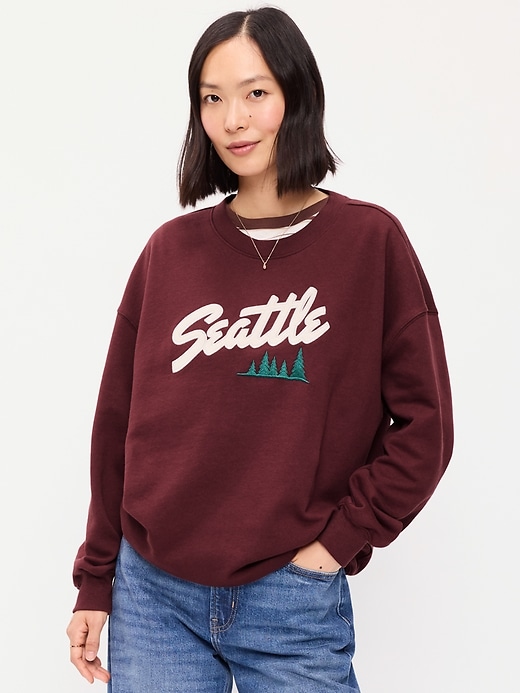 SoComfy Oversized Graphic Sweatshirt