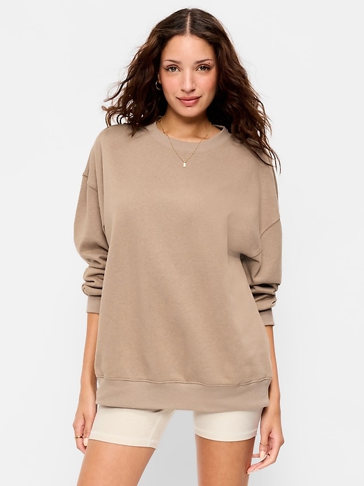 SoComfy Oversized Graphic Sweatshirt