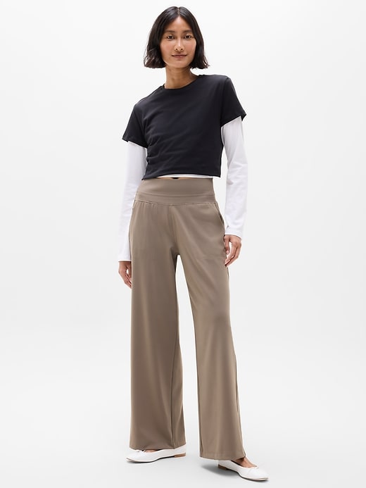 Venice High Rise Wide Leg Pant