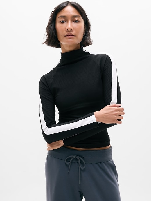 Renew Seamless Mock Neck Top