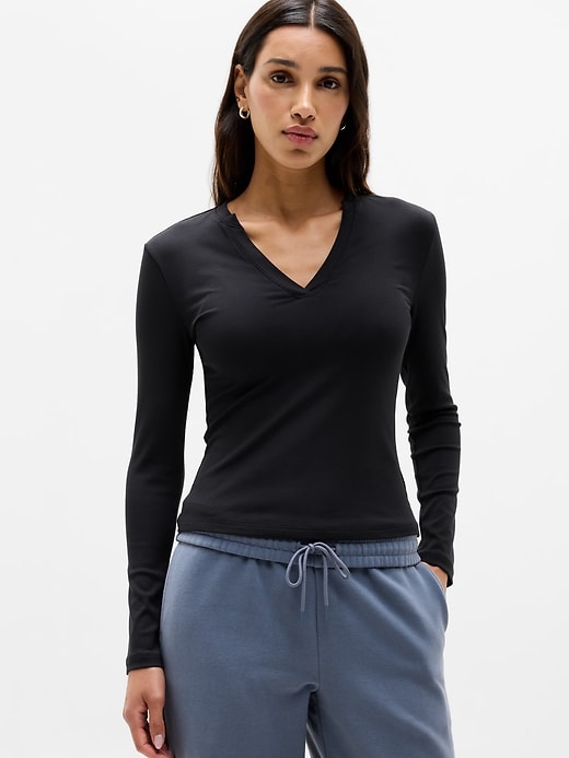 Signature Rib V-Neck Top
