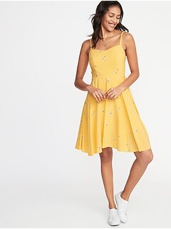 Pretty in a Line Women Dresses