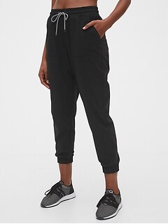 gap womens athletic wear