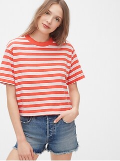 gap red and white striped shirt