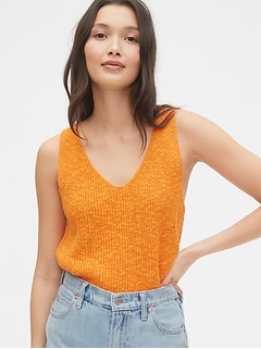 gap sleeveless sweater