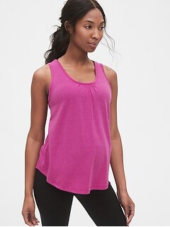 gap maternity workout clothes