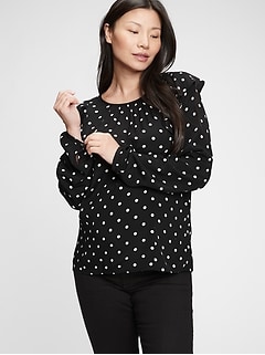 gap nursing jumper