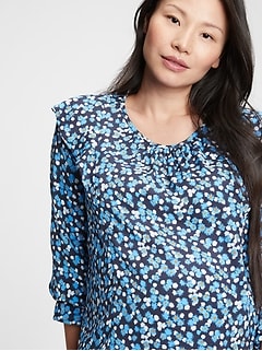 gap nursing jumper